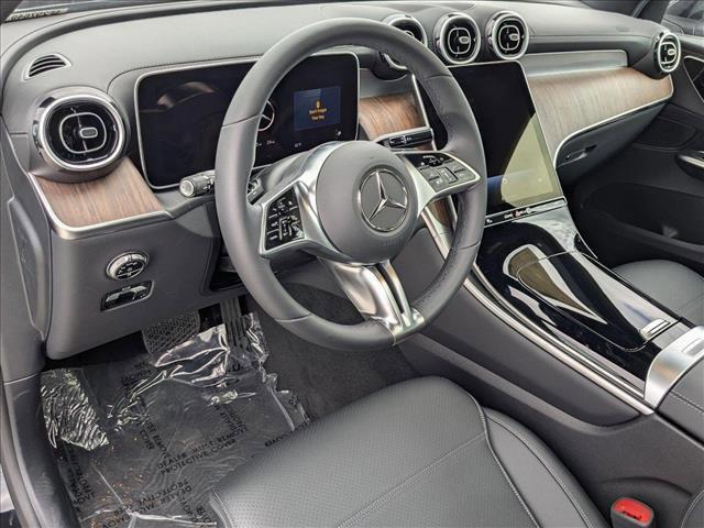 new 2025 Mercedes-Benz GLC 300 car, priced at $53,265