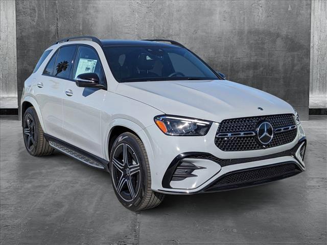 new 2025 Mercedes-Benz GLE 450 car, priced at $85,775