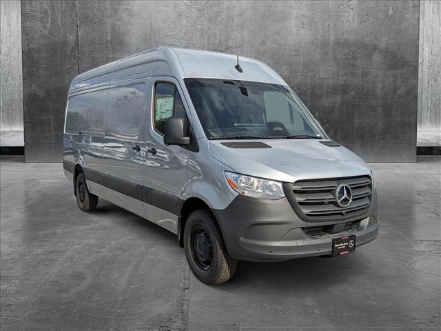new 2025 Mercedes-Benz Sprinter 2500 car, priced at $72,176