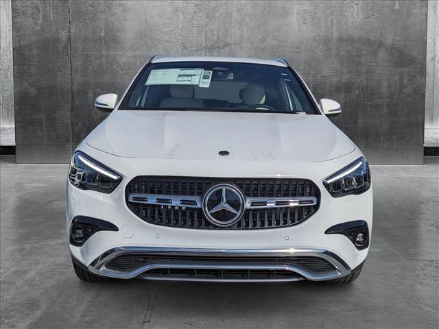 new 2025 Mercedes-Benz GLA 250 car, priced at $46,270