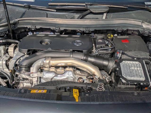 used 2025 Mercedes-Benz GLA 250 car, priced at $33,991