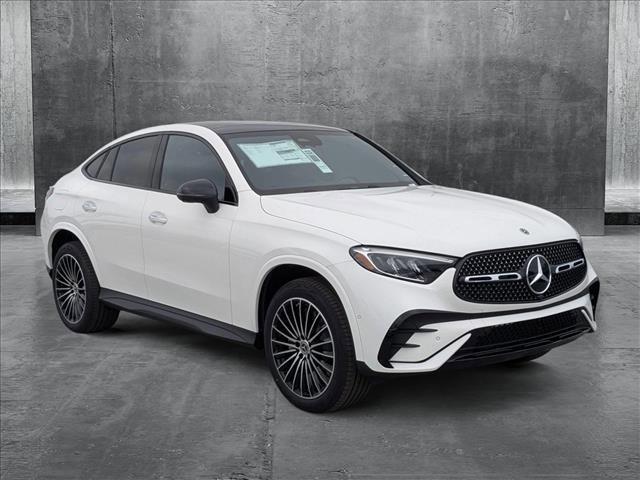new 2025 Mercedes-Benz GLC 300 car, priced at $65,305
