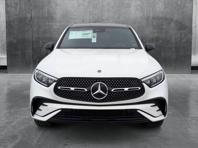 new 2025 Mercedes-Benz GLC 300 car, priced at $65,305