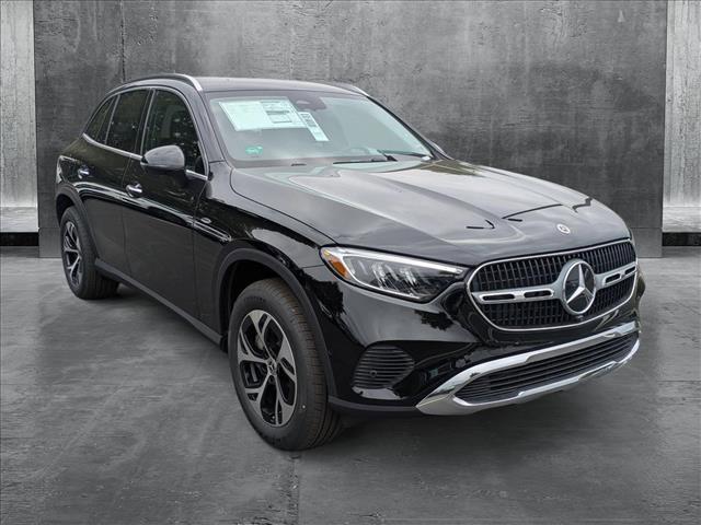 new 2025 Mercedes-Benz GLC 350e car, priced at $63,425