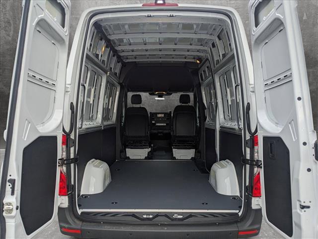 new 2024 Mercedes-Benz Sprinter 2500 car, priced at $66,917