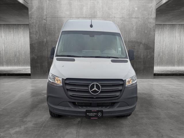 new 2024 Mercedes-Benz Sprinter 2500 car, priced at $66,917