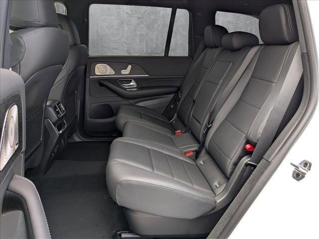 new 2025 Mercedes-Benz GLS 450 car, priced at $98,475