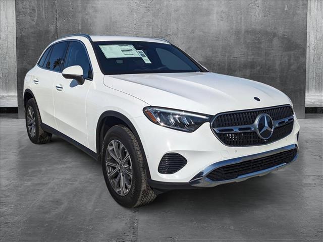 new 2025 Mercedes-Benz GLC 300 car, priced at $51,395