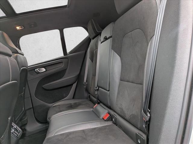 used 2021 Volvo XC40 car, priced at $27,592