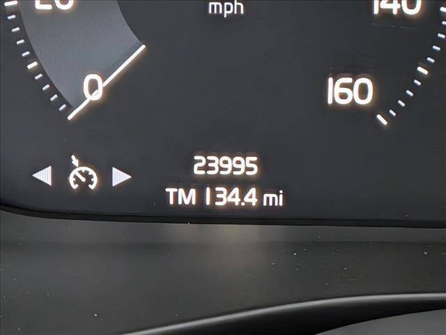 used 2021 Volvo XC40 car, priced at $27,592