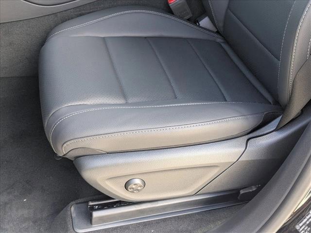 new 2026 Mercedes-Benz GLE 450 car, priced at $83,375