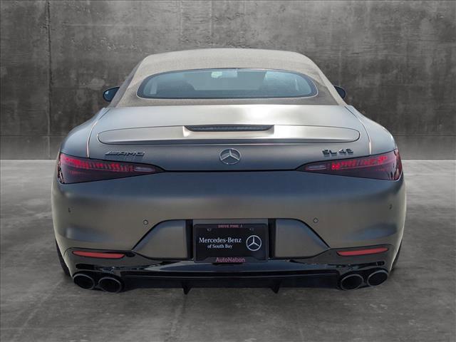 new 2025 Mercedes-Benz AMG SL 43 car, priced at $121,920