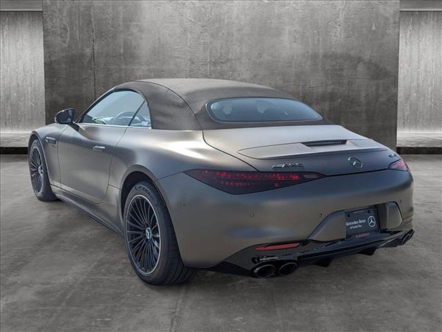 new 2025 Mercedes-Benz AMG SL 43 car, priced at $121,920