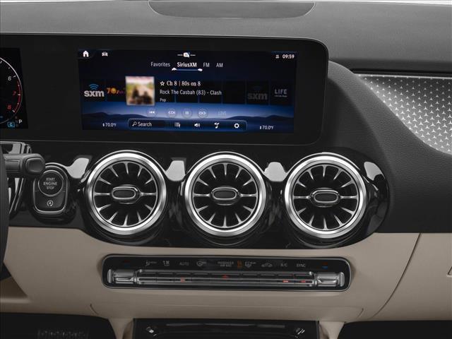 new 2025 Mercedes-Benz GLA 250 car, priced at $55,020