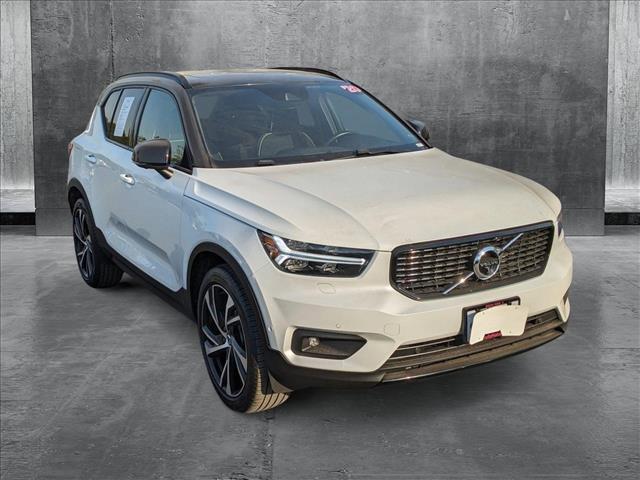 used 2020 Volvo XC40 car, priced at $27,792