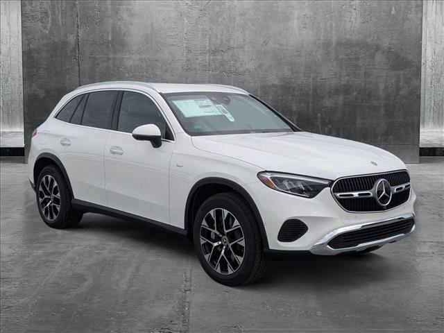 new 2025 Mercedes-Benz GLC 350e car, priced at $66,475