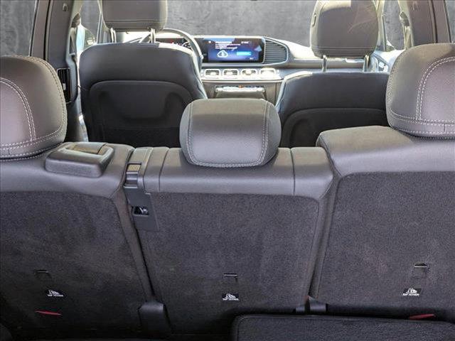 new 2025 Mercedes-Benz GLS 450 car, priced at $99,625