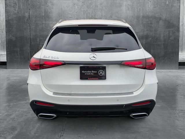 new 2025 Mercedes-Benz GLC 300 car, priced at $58,440