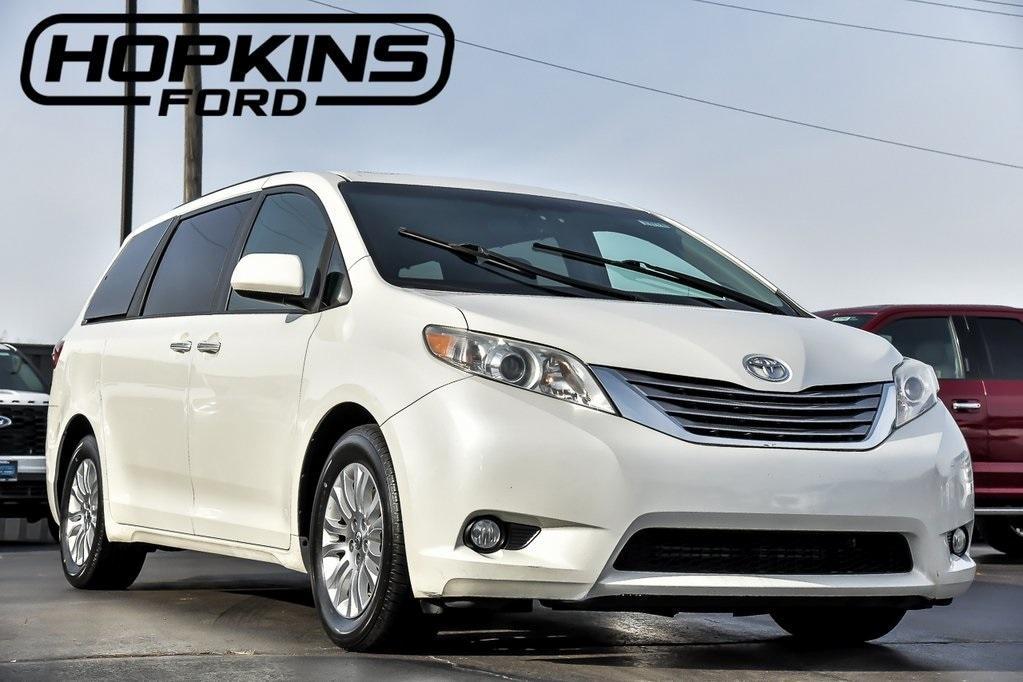 used 2017 Toyota Sienna car, priced at $19,491