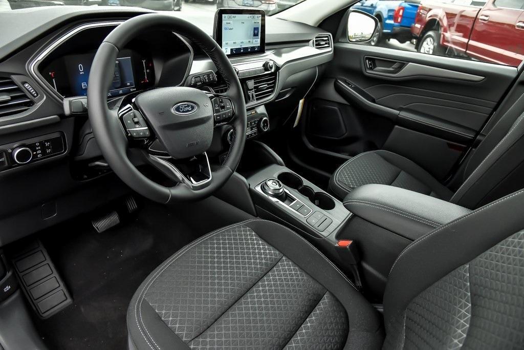 new 2025 Ford Escape car, priced at $32,725