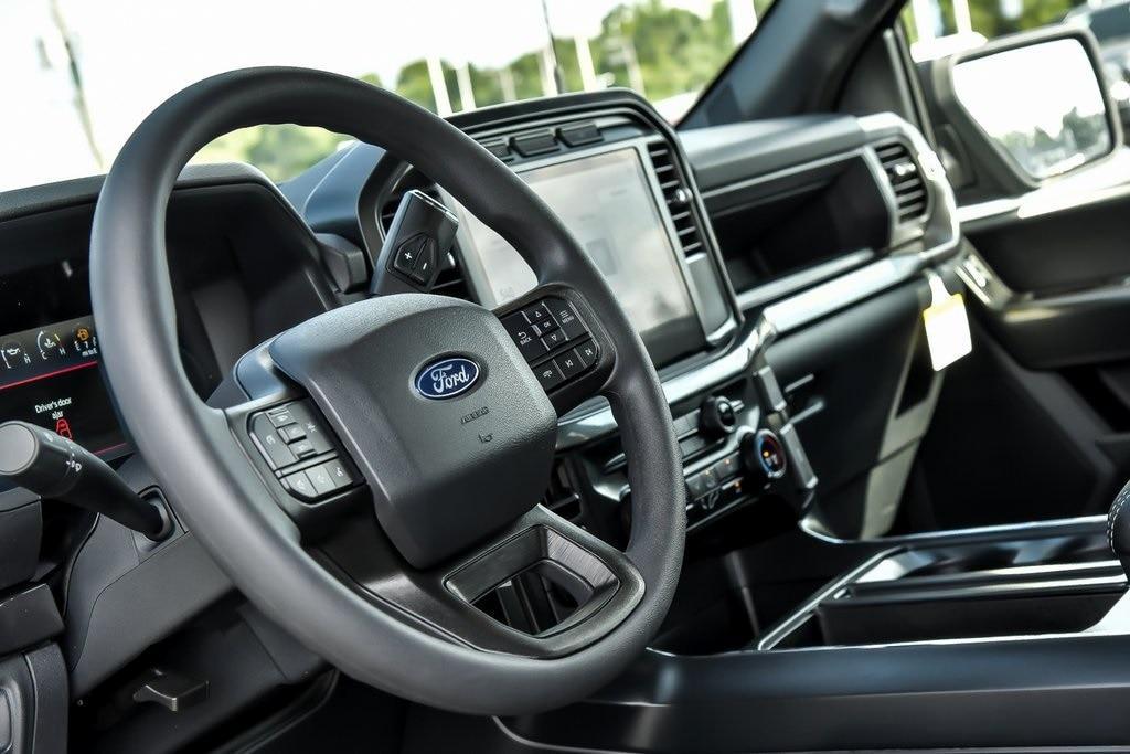 new 2024 Ford F-150 car, priced at $44,895