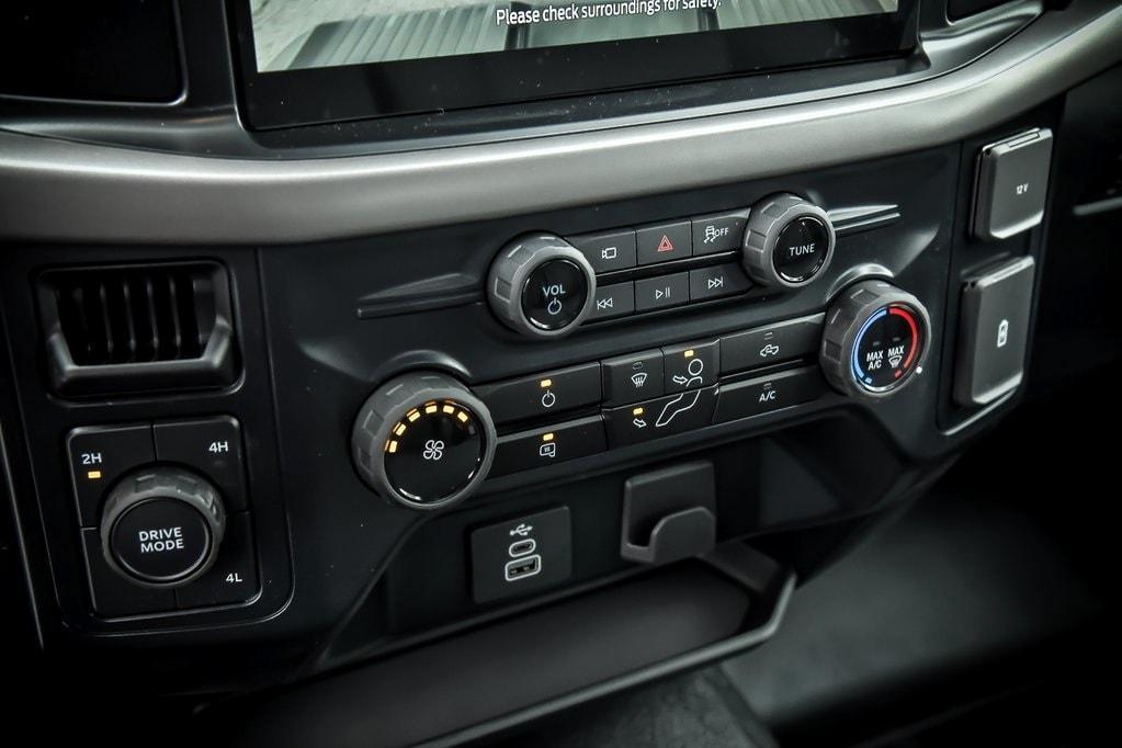new 2025 Ford F-150 car, priced at $39,299