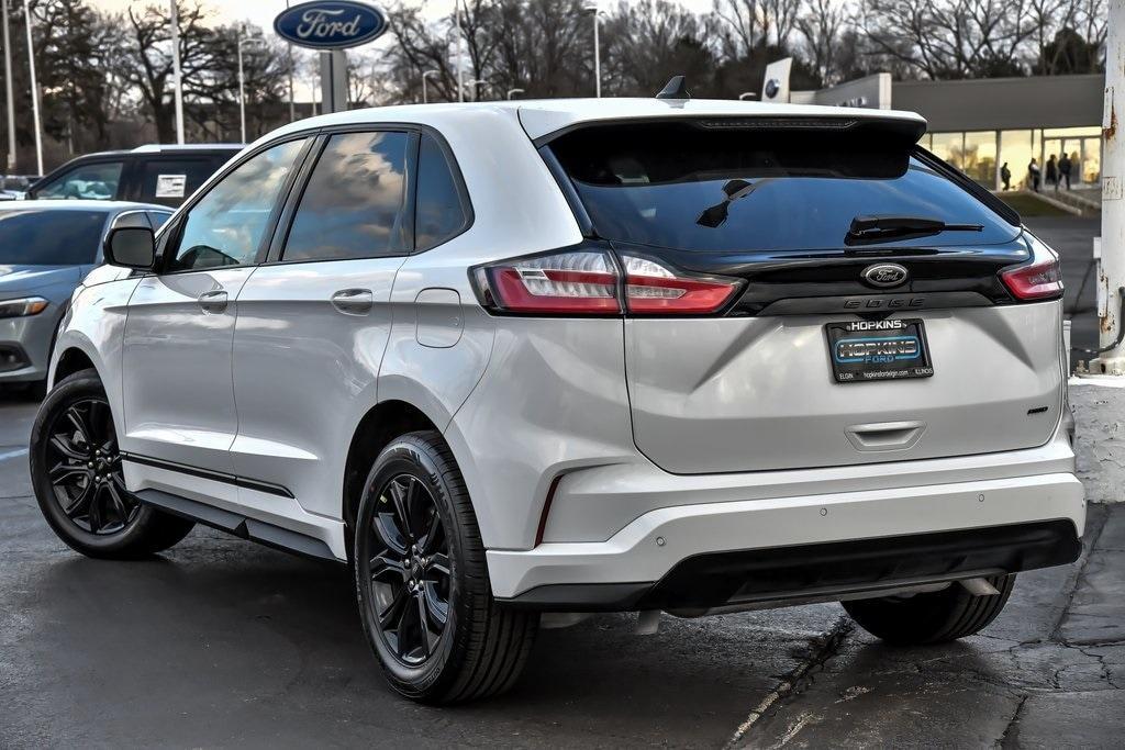 new 2024 Ford Edge car, priced at $33,139