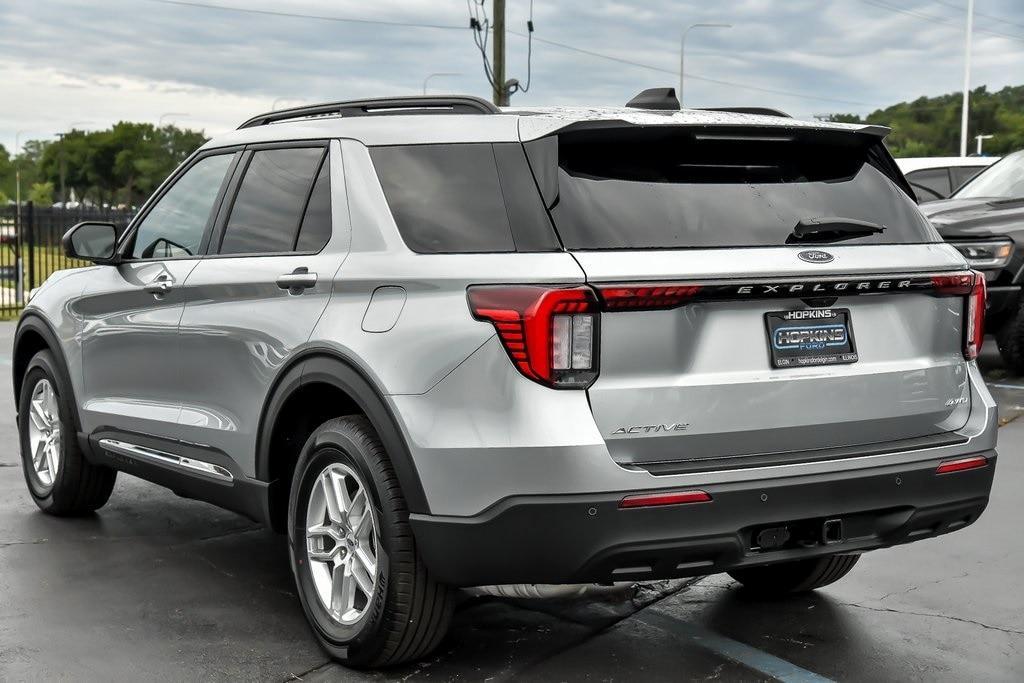 new 2025 Ford Explorer car, priced at $39,835