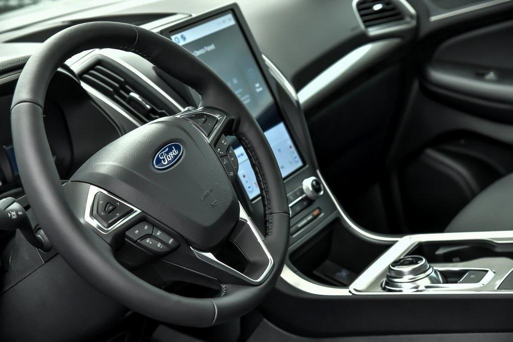 new 2024 Ford Edge car, priced at $38,038