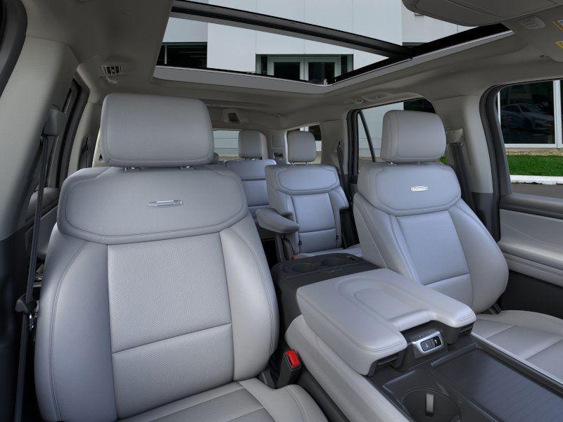 new 2025 Ford Expedition car, priced at $76,466