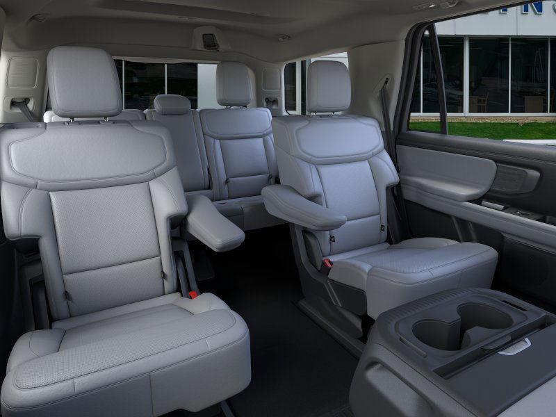 new 2025 Ford Expedition car, priced at $76,466