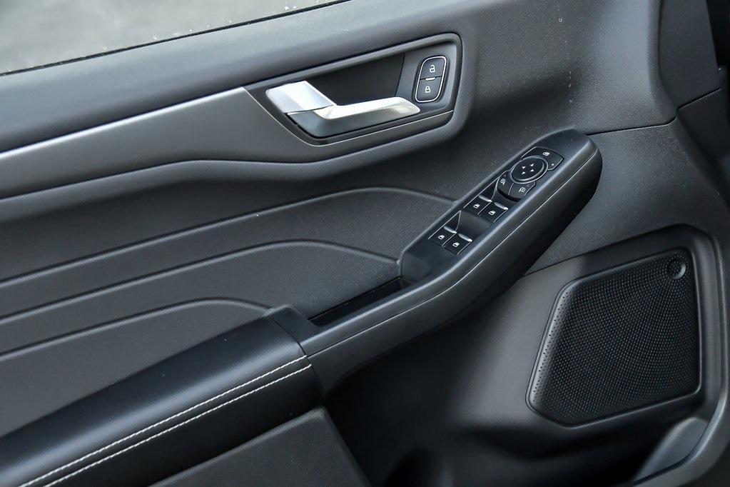 new 2025 Ford Escape car, priced at $30,173
