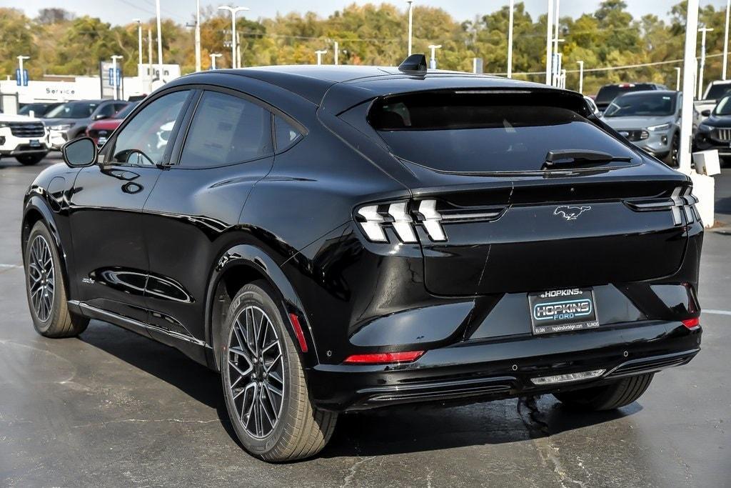 new 2024 Ford Mustang Mach-E car