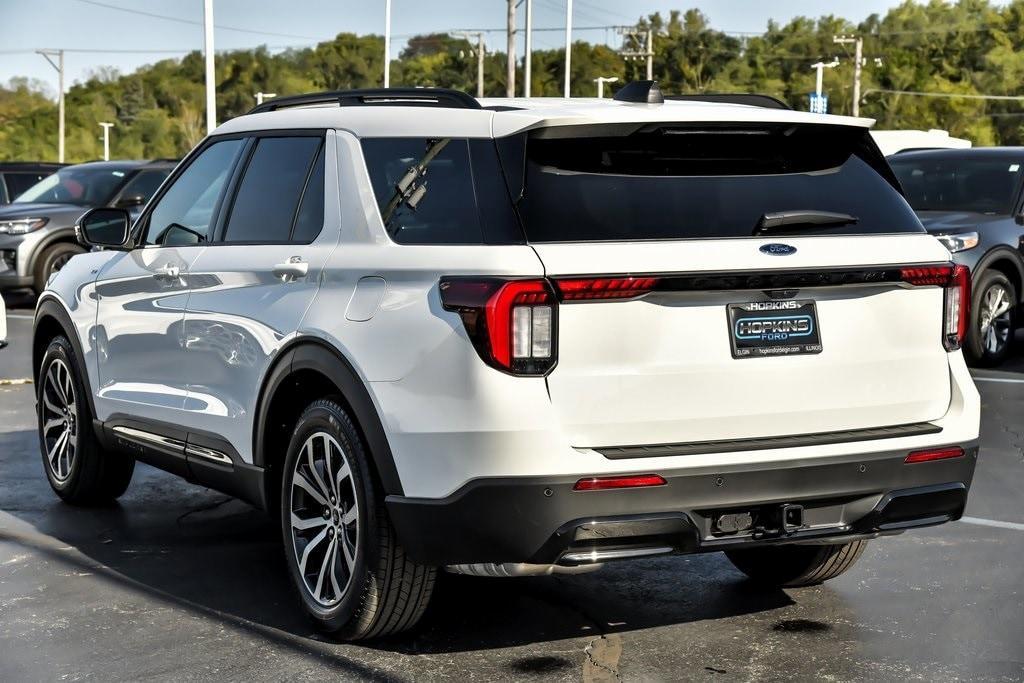 new 2025 Ford Explorer car, priced at $46,285