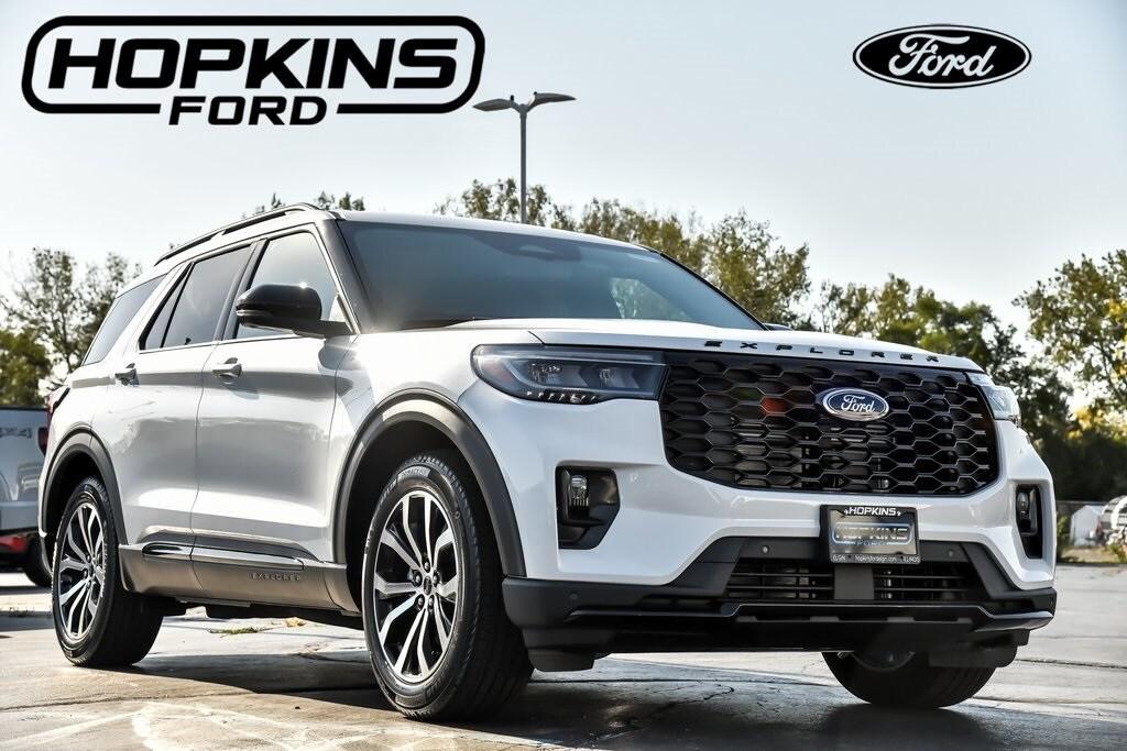 new 2025 Ford Explorer car, priced at $41,749