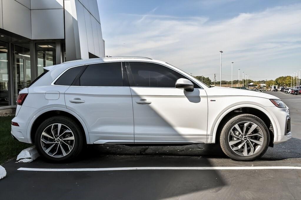 used 2022 Audi Q5 car, priced at $27,290