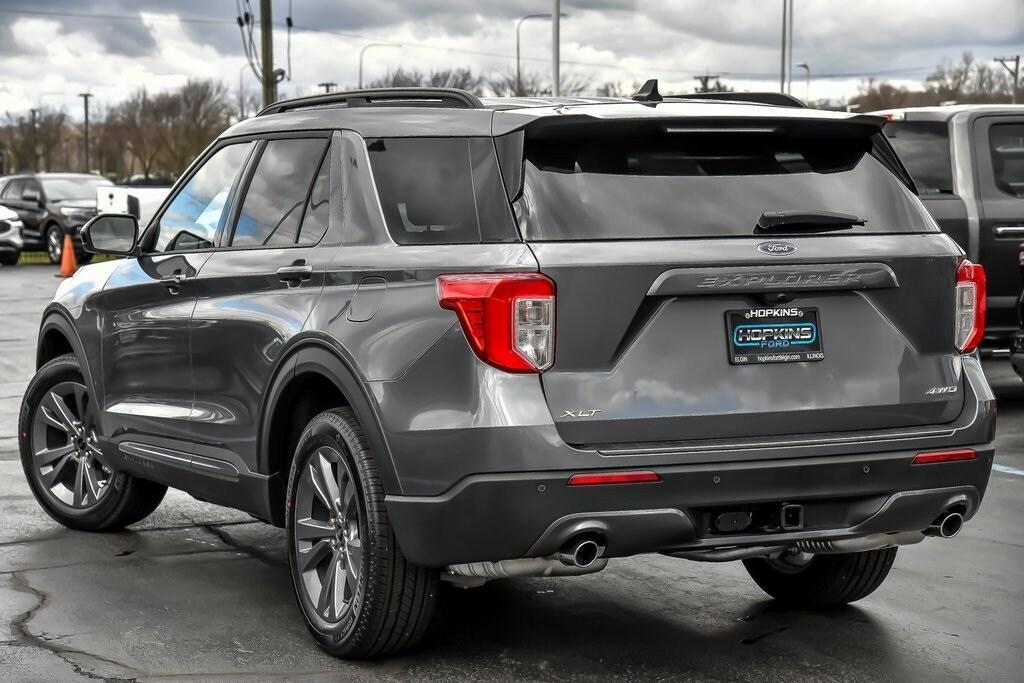 new 2024 Ford Explorer car, priced at $43,330