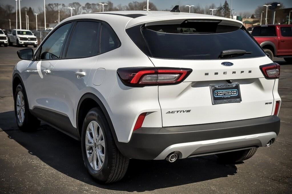 new 2025 Ford Escape car, priced at $28,601