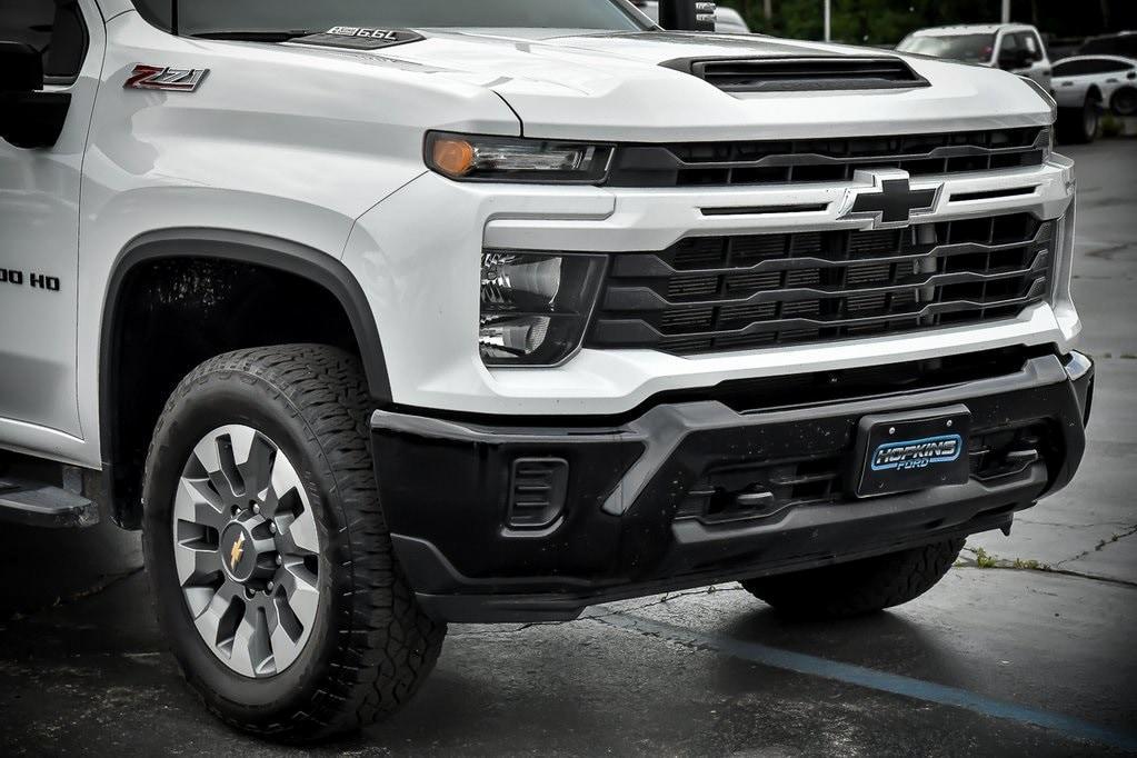 used 2024 Chevrolet Silverado 2500 car, priced at $53,490
