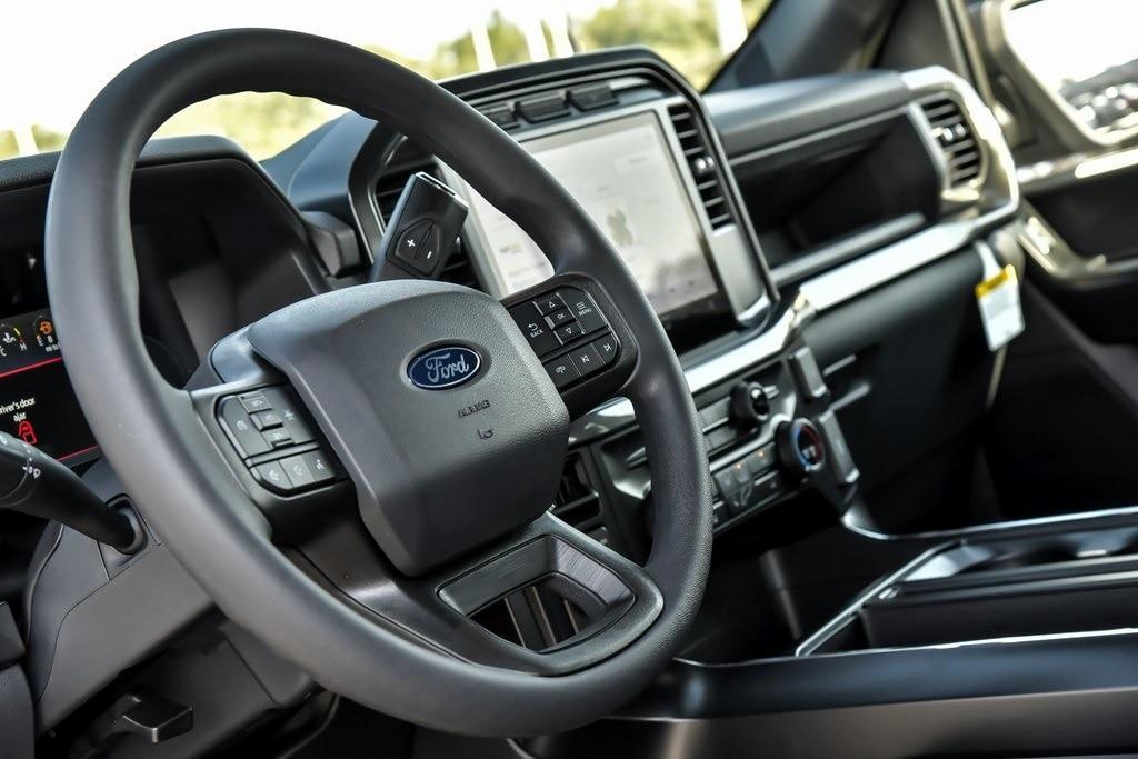 new 2024 Ford F-150 car, priced at $44,989