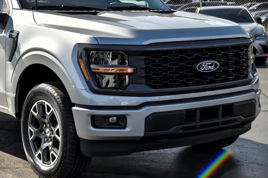 new 2024 Ford F-150 car, priced at $52,210