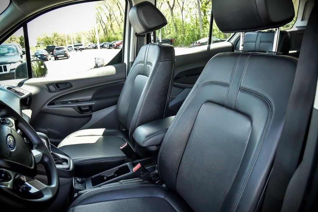 used 2022 Ford Transit Connect car, priced at $30,990
