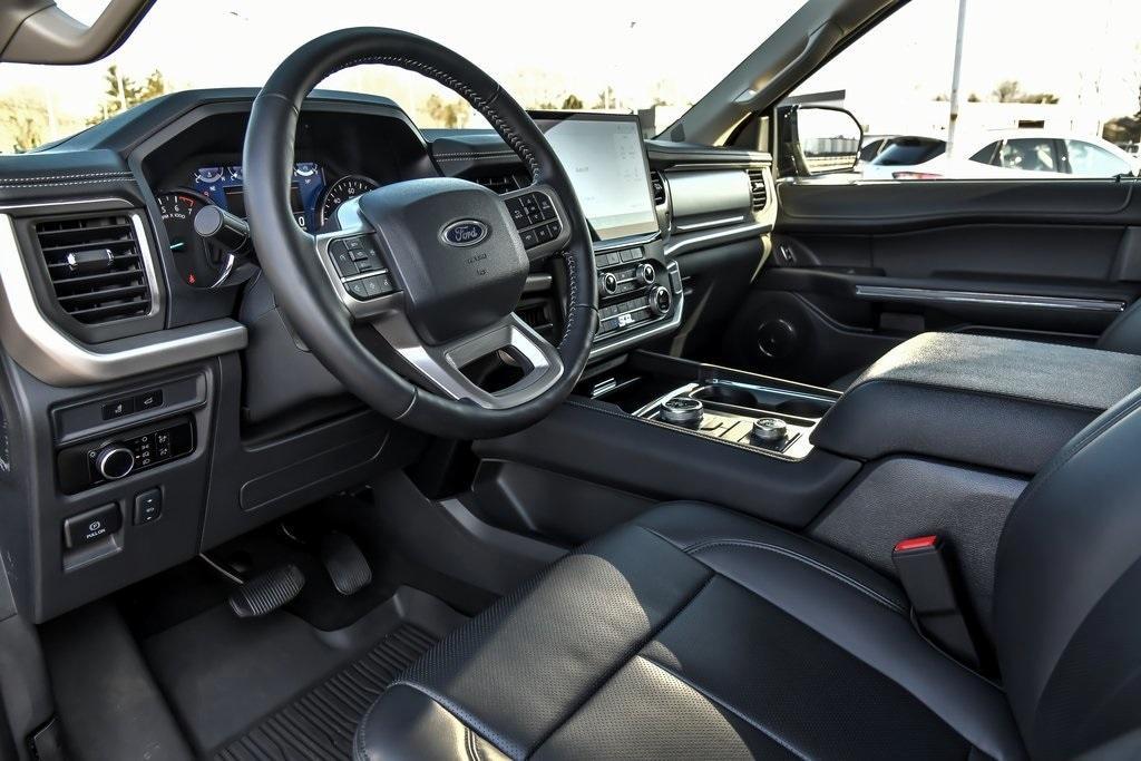 new 2024 Ford Expedition car, priced at $63,139