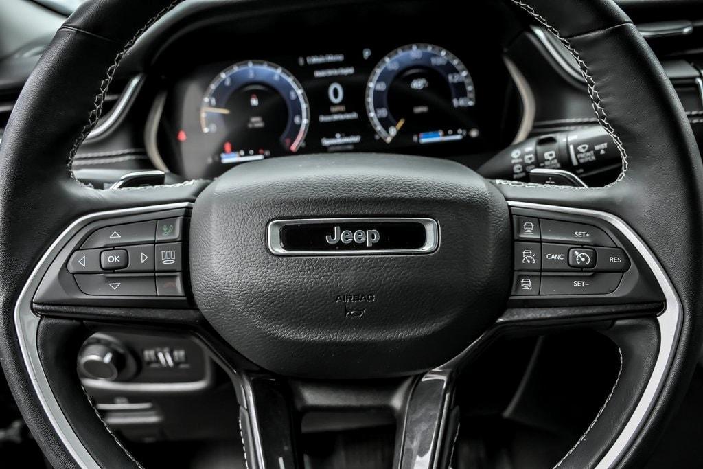 used 2022 Jeep Grand Cherokee car, priced at $26,790