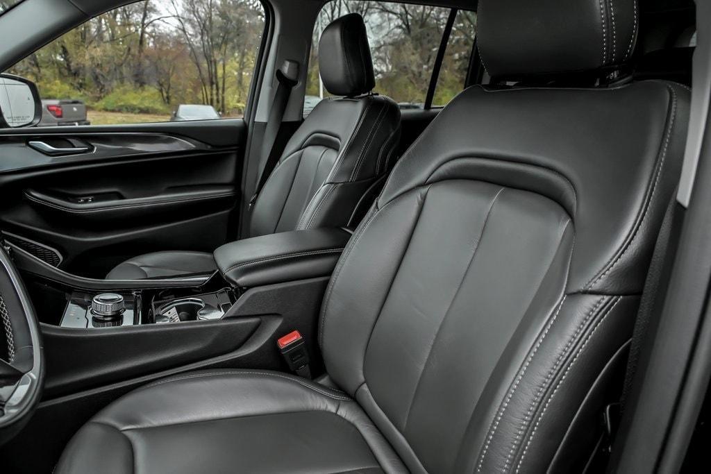 used 2022 Jeep Grand Cherokee car, priced at $26,790