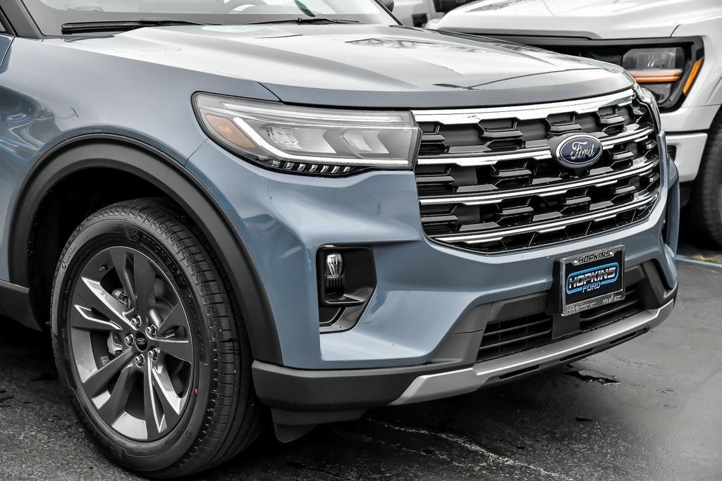 new 2025 Ford Explorer car, priced at $44,917