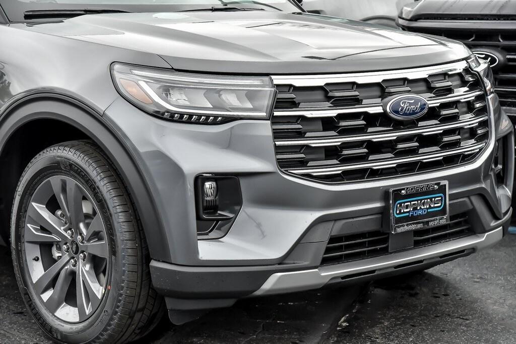 new 2025 Ford Explorer car, priced at $44,553