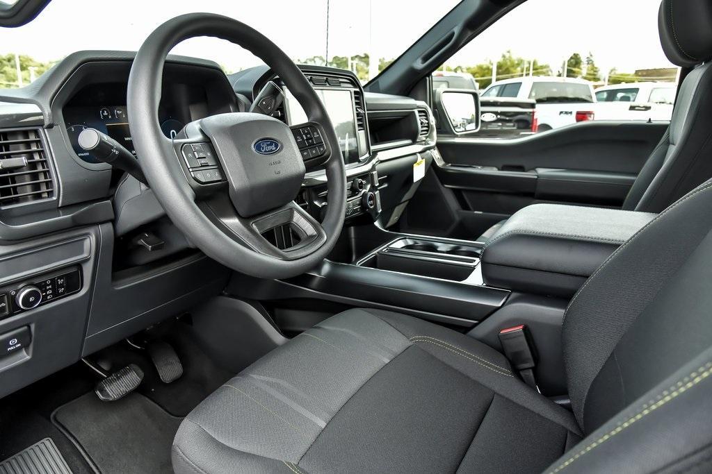 new 2024 Ford F-150 car, priced at $43,489