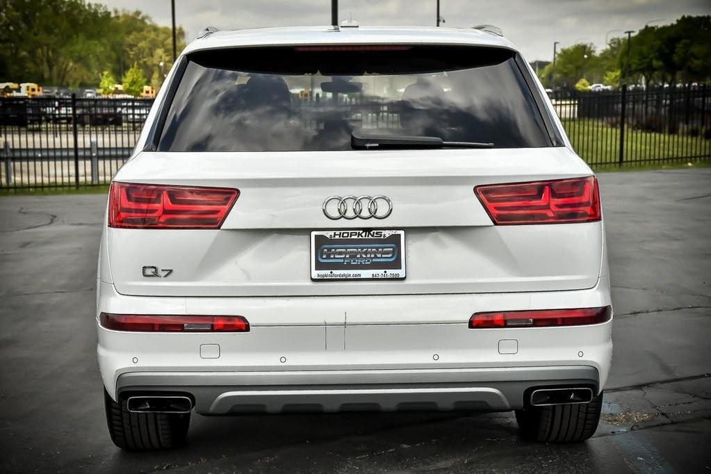 used 2019 Audi Q7 car, priced at $22,490