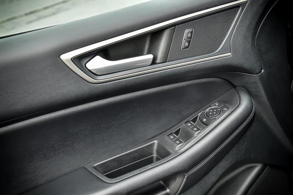 used 2022 Ford Edge car, priced at $25,990